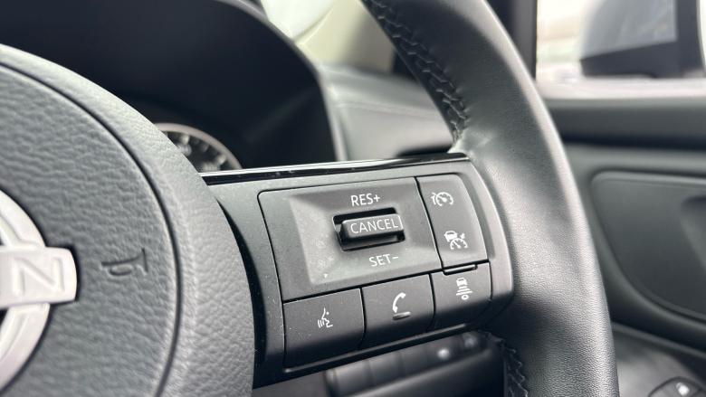 Nissan Qashqai 1.5 E-Power Acenta Premium 5dr Auto Hybrid Hatchback